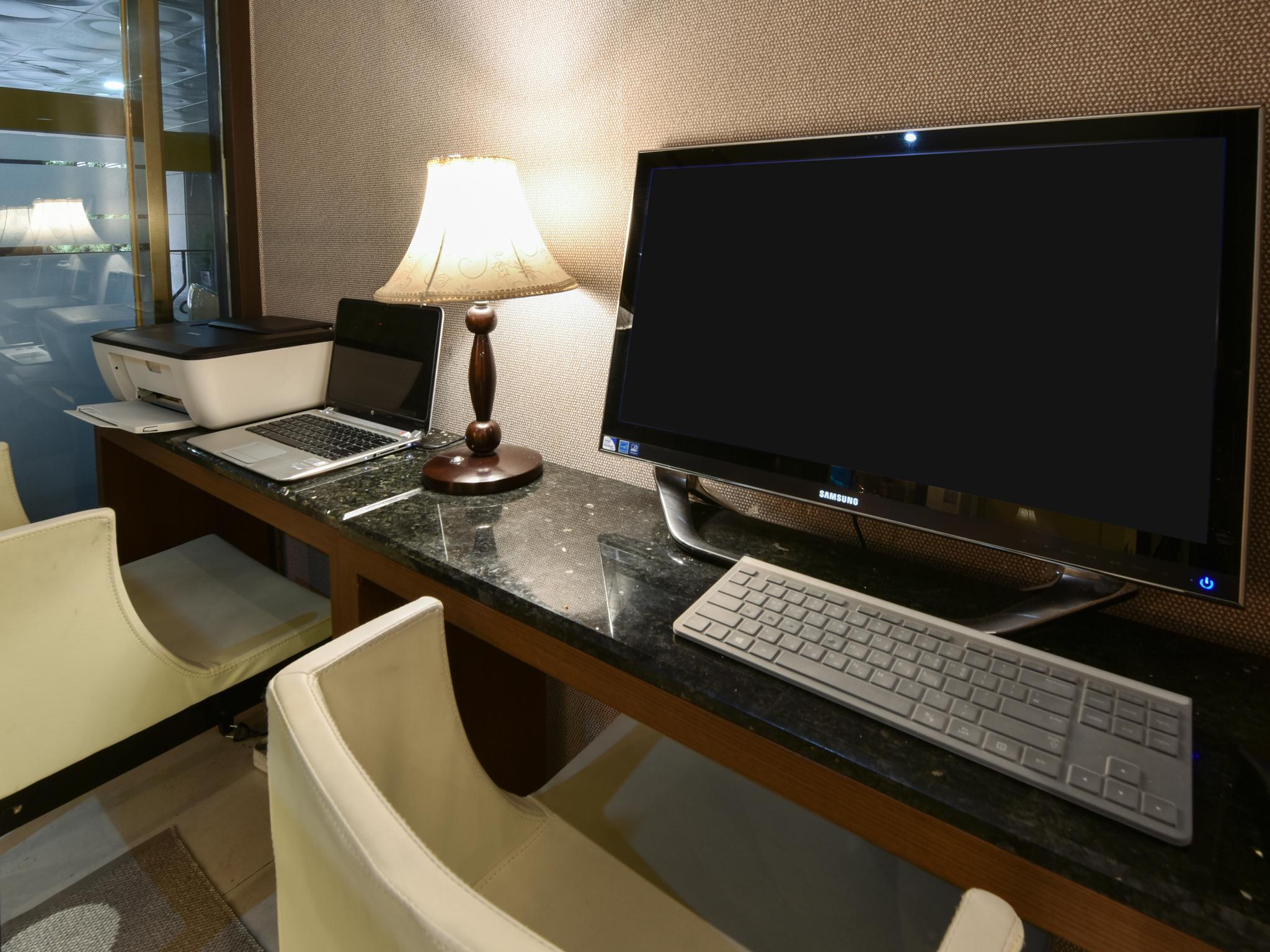 Hotel Noblesse, Yeoksam โซล ภายนอก รูปภาพ