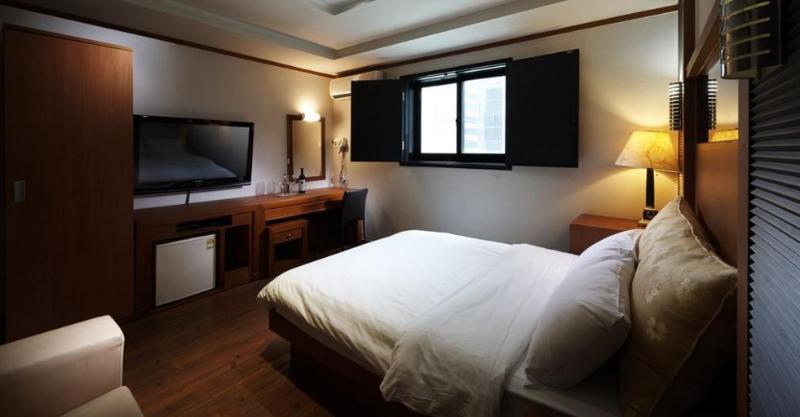 Hotel Noblesse, Yeoksam โซล ภายนอก รูปภาพ